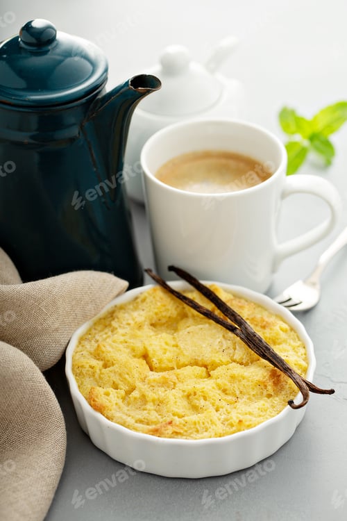 Preview: Vanilla custard bread pudding