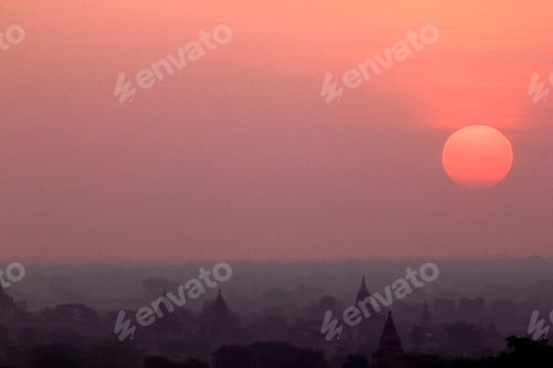 Preview: Morning sunrise at Bagan.