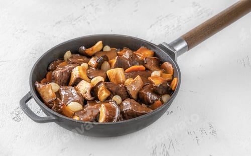 Preview: Beef bourguignon - French beef stew