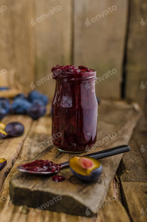 Preview: Domestic plum jam