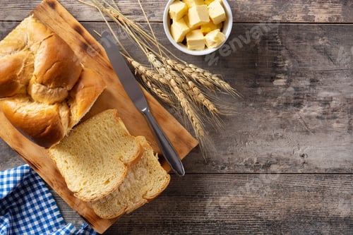 Preview: Braided egg bread