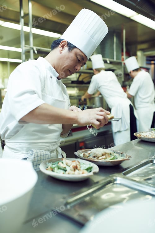 Preview: Plating up for service