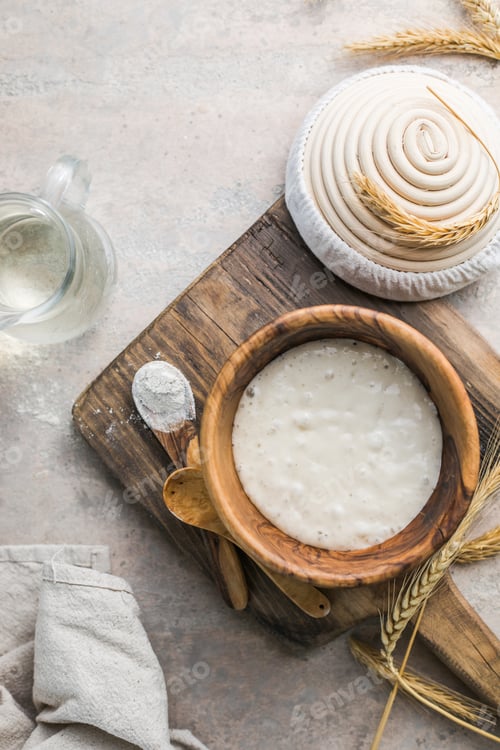 Preview: leaven for bread is active. Starter sourdough fermented mixture of water and flour to use as leaven