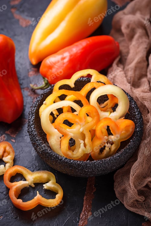 Preview: Sweet bulgarian pepper on dark rusty background