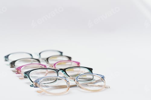 Preview: spectacles isolated on white background