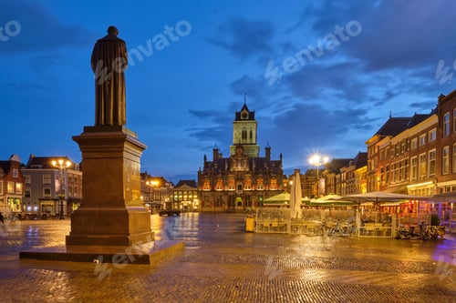 Preview: Delft Market Square Markt in the evening. Delfth, Netherlands
