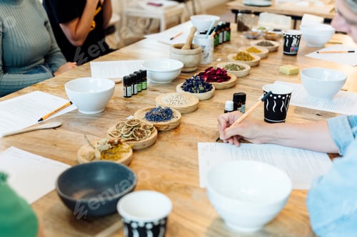 Preview: Traditional soap-making with natural ingredients in workshop
