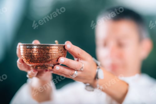 Preview: Unselfishness and generosity concept