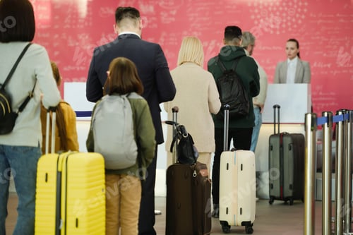 Preview: People with luggages at the airport