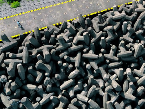 Preview: Aerial view of dolos blocks near a walkway in Hong Kong