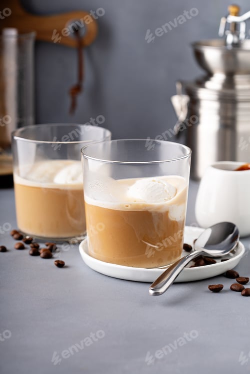 Preview: Coffee affogato with vanilla ice cream