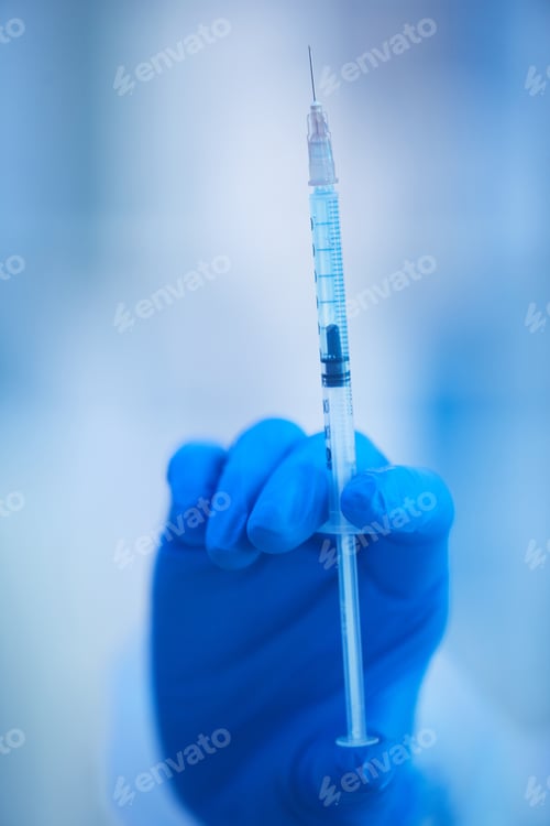 Preview: Syringe With New Vaccine