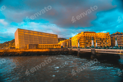 Preview: Sunset on the Kursaal bridge of the Urumea river in the city of San Sebastián, Gipuzkoa