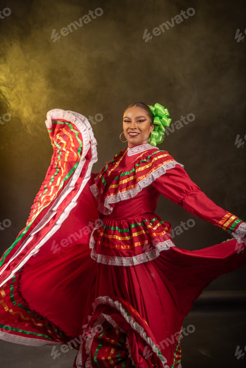 Preview: A woman in a red and green dress is dancing