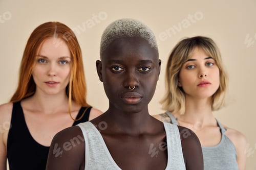 Preview: Cool gen z Black blonde girl with diverse models on background, beauty portrait.