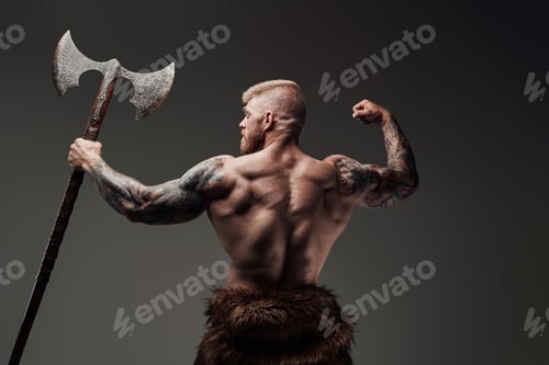 Preview: Determined scandinavian fighter with tattooed and muscular body