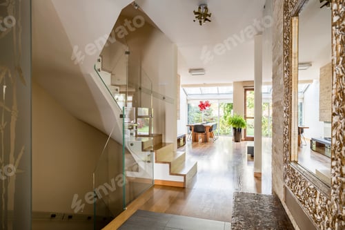 Preview: Golden house hallway