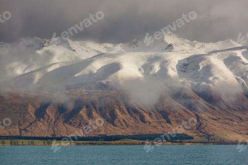 Preview: New Zealand mountains