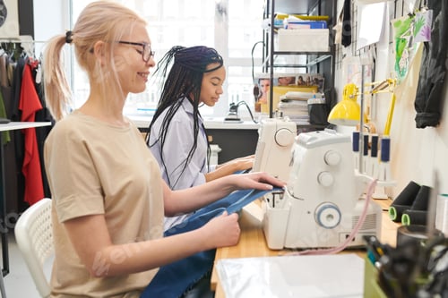 Preview: Seamstresses working in atelier