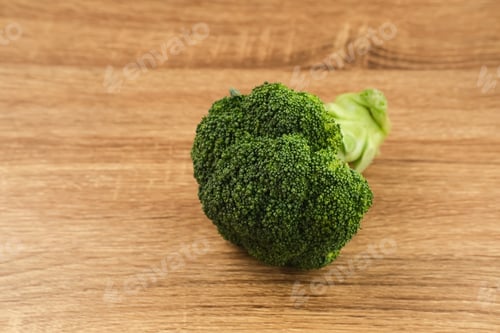 Preview: Fresh raw broccoli