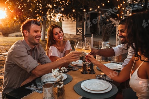 Preview: Wine a little, laugh a lot