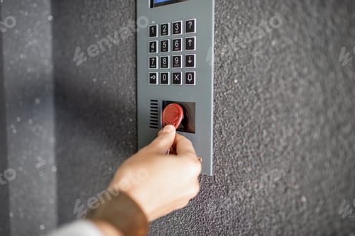 Preview: Opening door with a keychain