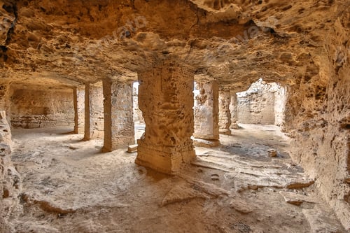 Preview: Tombs of the Kings archaeological excavation detail