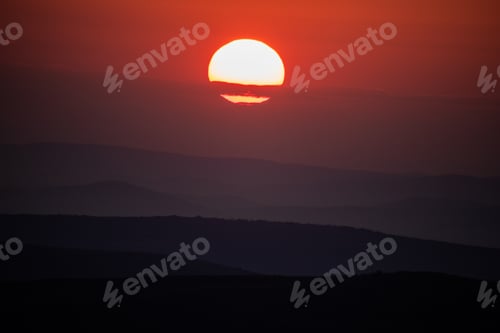 Preview: shining orange sun heat wave background