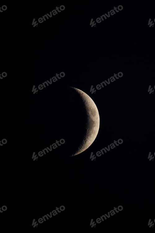 Preview: half moon from telescope