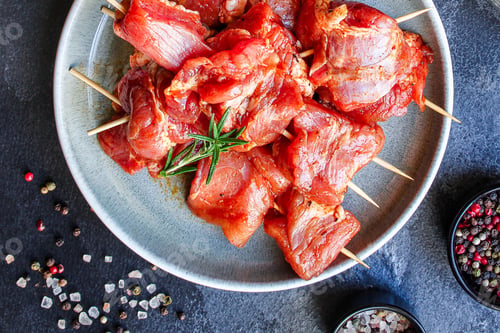 Preview: Raw Meat Skewers Pork Marinade (Healthy Food) Menu Concept Background. Top View. Copy Spaces
