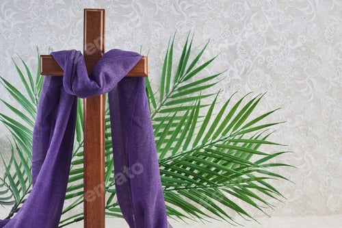 Preview: Cross with Purple Cloth and Palm Leaves