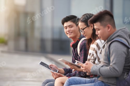 Preview: College students