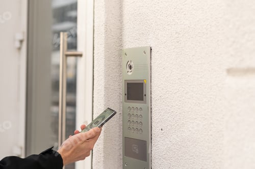 Preview: nfc's mobile phone use for open safety door