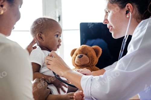 Preview: Baby visiting the doctor for a checkup