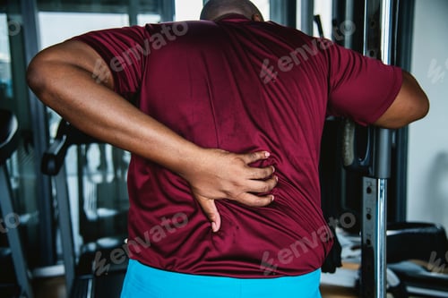 Preview: Man having problems with his back