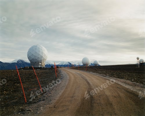 Preview: Road leading to Arctic research station