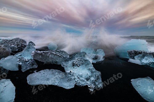 Preview: Ice rock with black sand beach at Jokulsarlon beach. Diamond beach in Iceland