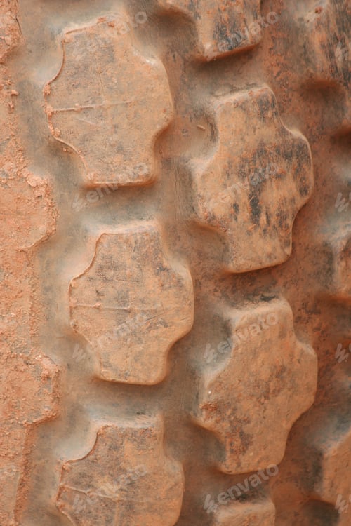 Preview: Tire