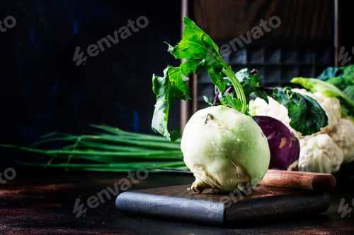Preview: Green kohlrabi cabbage