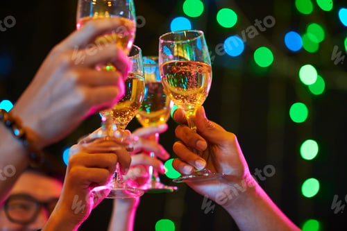 Preview: Celebrating New Year in night club
