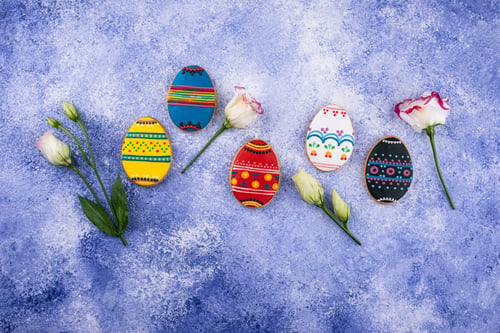 Preview: Easter cookies in shape of eggs a