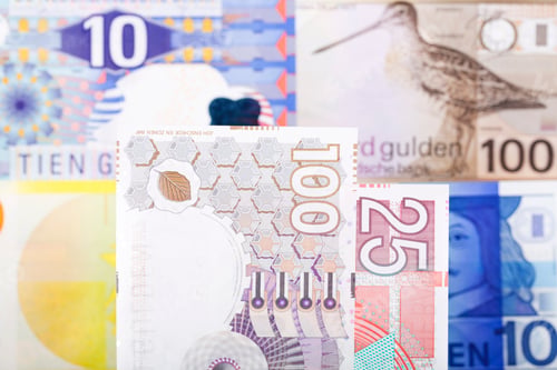 Preview: Dutch money a business background