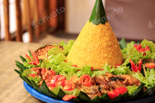 Preview: Nasi Tumpeng Agustusan