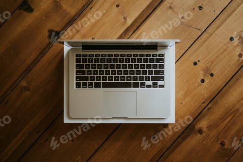 Preview: Laptop on the rustic table