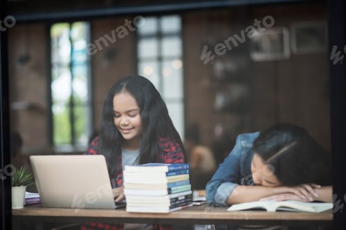 Preview: Group of happy friends student talking about knowledge in cafe