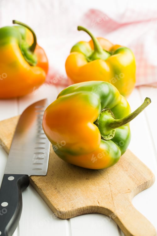 Preview: Multicolored bell pepper.