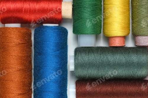 Preview: Spools of thread close-up