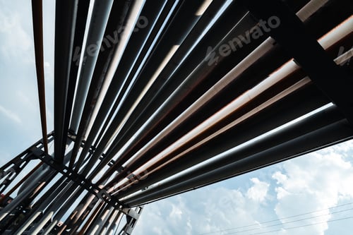 Preview: Oil pipeline