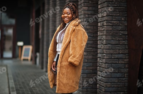Preview: Black woman