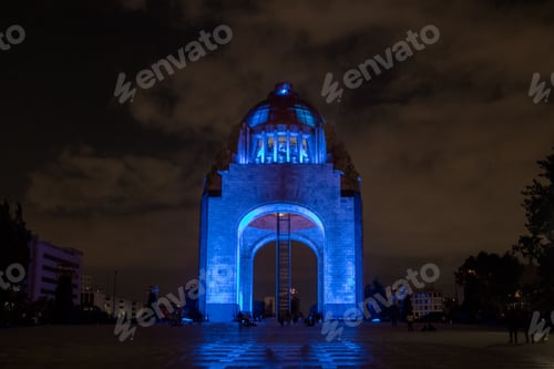 Preview: Monument to the Mexican Revolution (Monumento a la Revolucion) at night - Mexico City, Mexico
